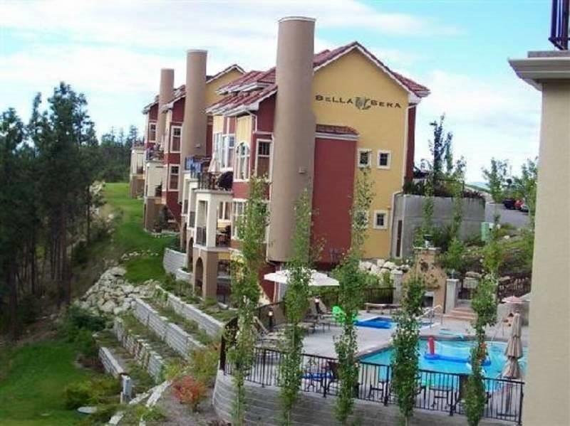 Bellasera Tuscan Villas By Associated Property Management Kelowna Eksteriør bilde